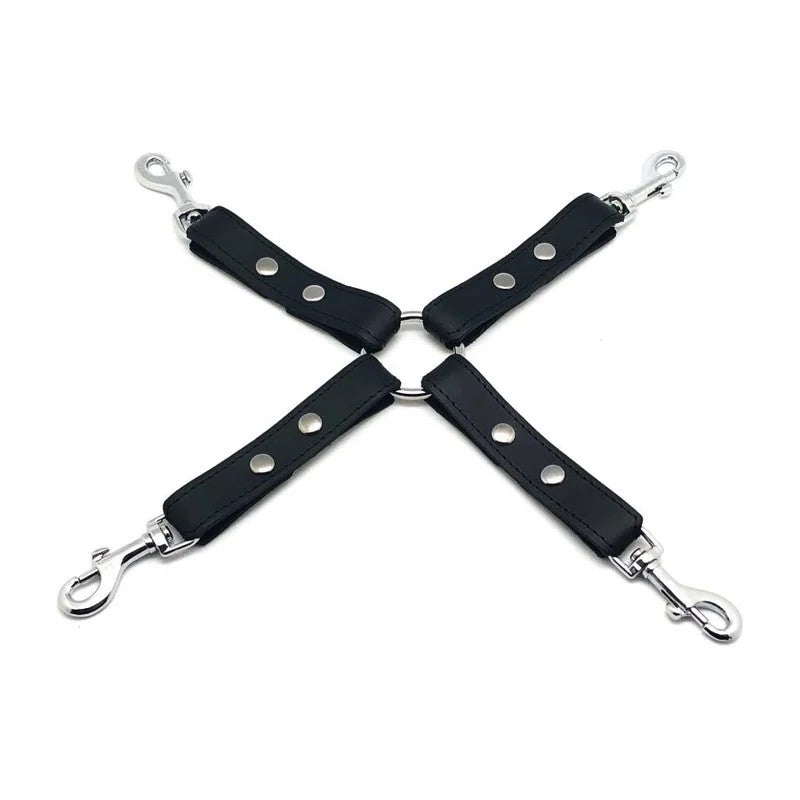 BDSMLeatherKnotWithHooks