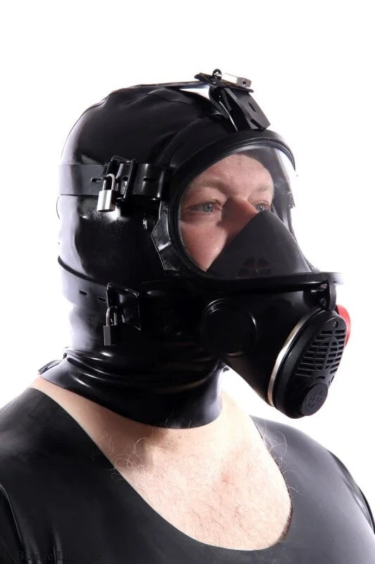 BondagegasmaskSabrePanasealM45withhood!!!Uniquepiece!!!