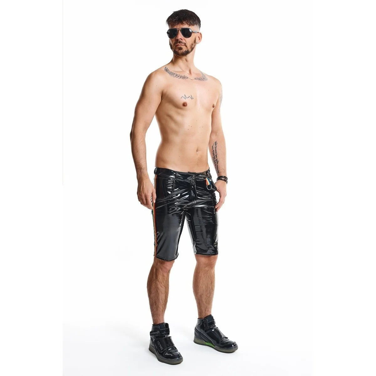 HERRENPVCSHORTSRMUMBERTORBWSCHWARZVONPRIDEFESTIHLINE