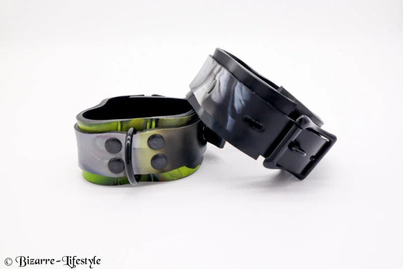 Latexfeetcuffsuniqueblack/brown/yellowlockable
