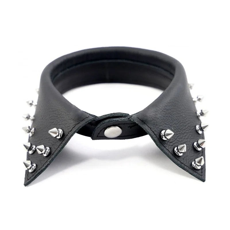 LeatherShirtCollarWithSpikes