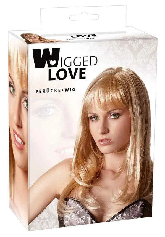 LongBlondeWig