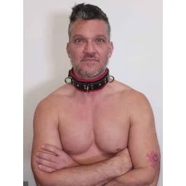 MisterBEssentialLeatherLockableCollarBlackRed