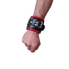 MisterBEssentialLeatherLockableWristRestraintsBlackR
