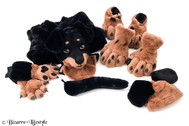 Semi-RealistischerRottweilerFursuit–Komplettset