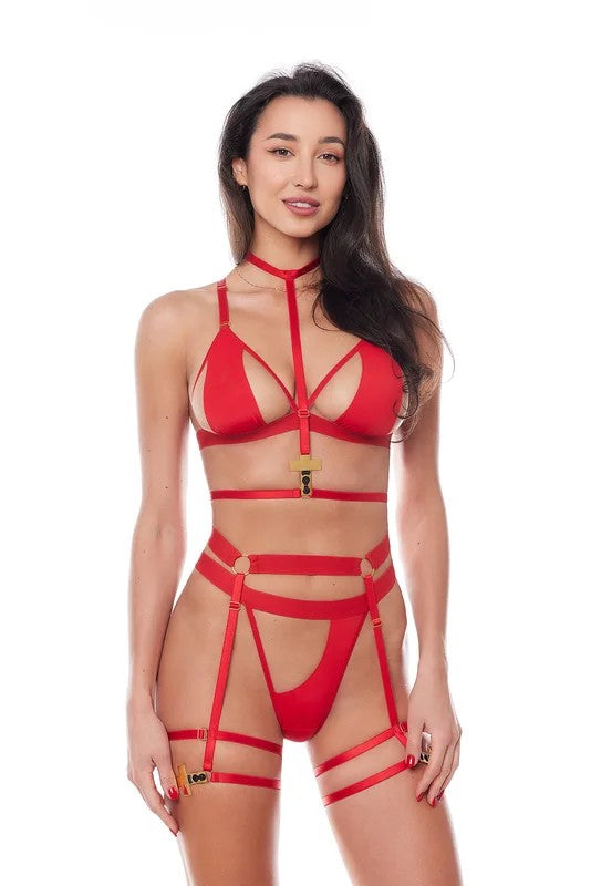 AnaisZoeyHarnessRed