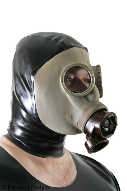 CzechCM3gasmaskwithhood