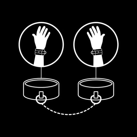 FETISHSUBMISSIVE–HANDSCHELLENAUSVEGANEMLEDERMITNOPRENE-FUTTER