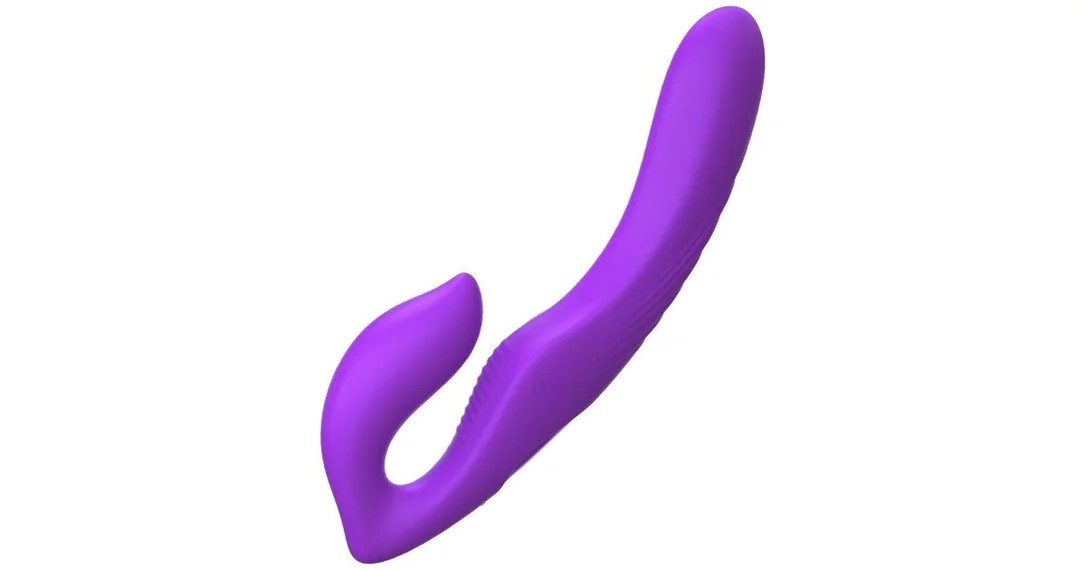 HerFantasyUltimateStraplessStrap-On