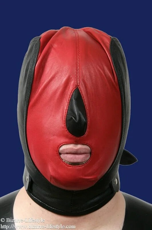 Leathermaskwithmouthopening