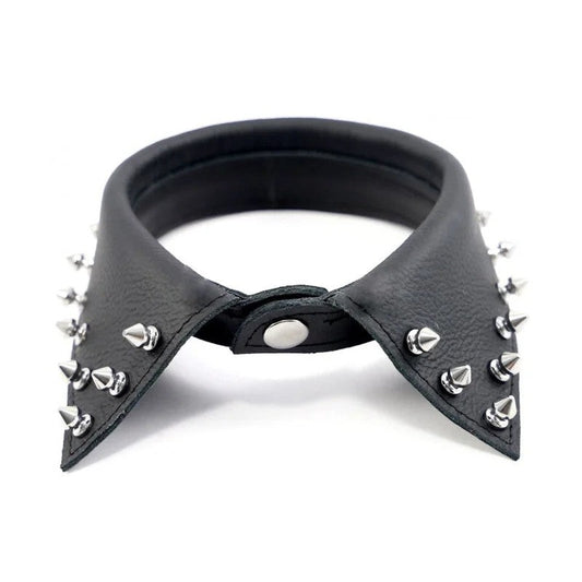 LeatherShirtCollarWithSpikes