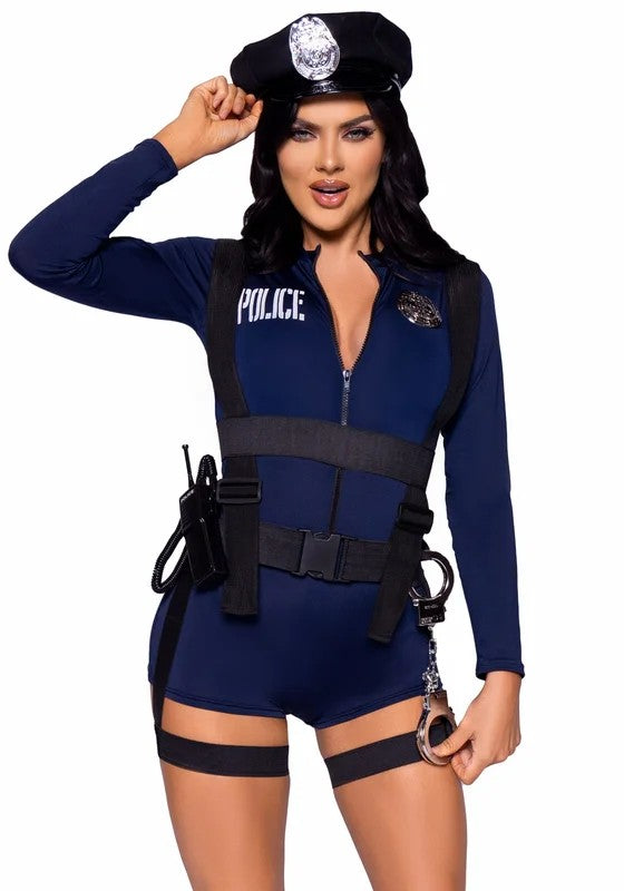 LegAvenueFlirtyCop