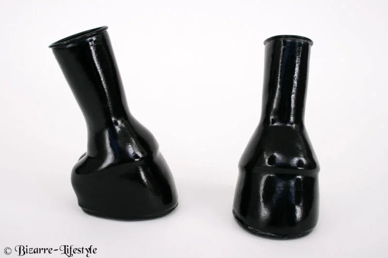 PonyhoofsofFetissoblackM