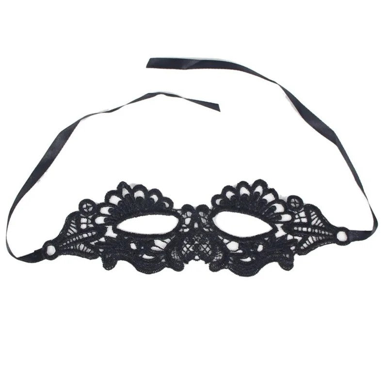 QUEENLINGERIE–SCHWARZEMASKEEINERGRÖSSE