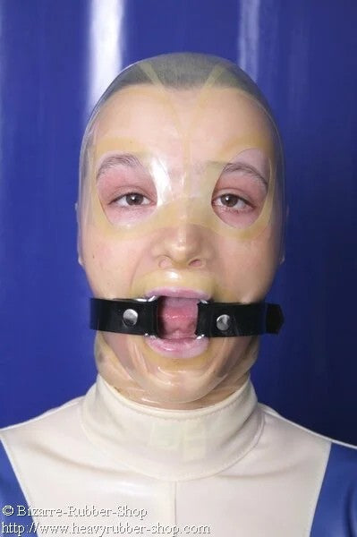 Rubbergagharnesswithringgag