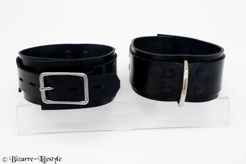 RubberhandcuffwithD-Ring