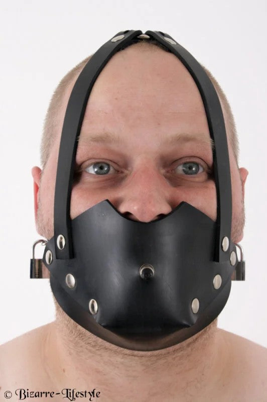Rubbermuzzlewithinflatablebutterflygag