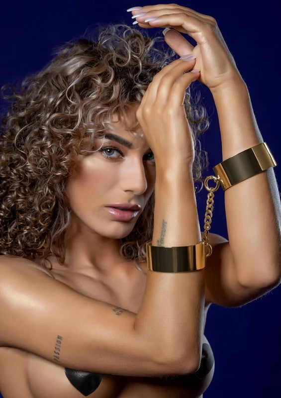 SlaveWristCuffs