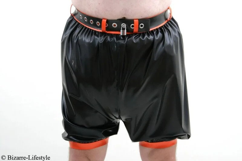 Two-coloredlatexdiaperbermudalockable