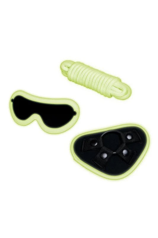 Whipsmart4–pieceStrap–OnSet